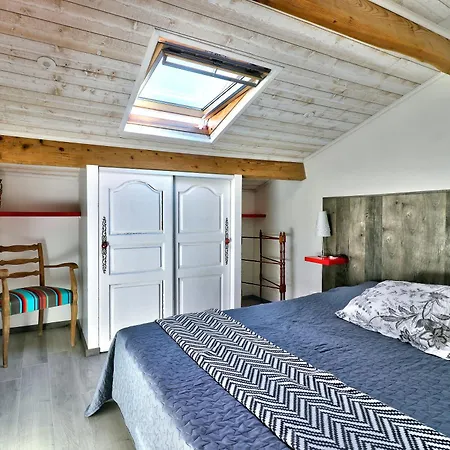 Le Clos Tolosan Couette-café 3*